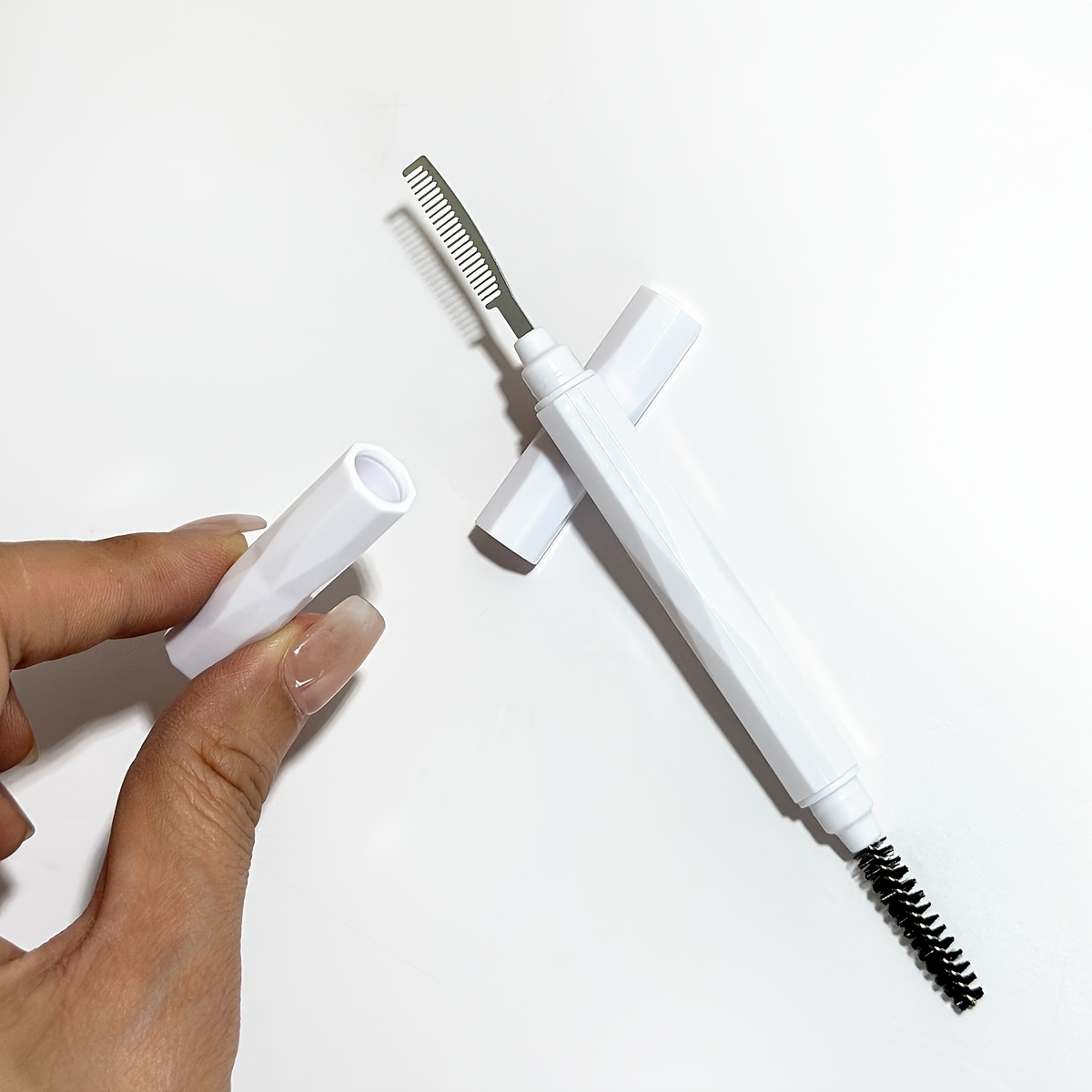 Double Headed Eyebrow And Eyel - Beauty Makeup Background ulasan dan harga